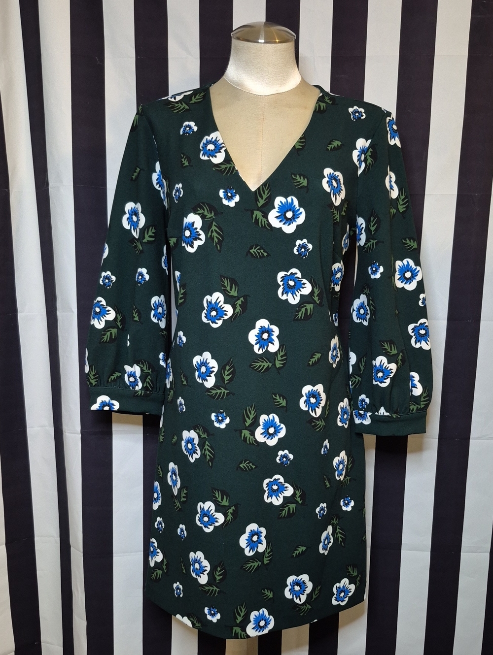 Ann Taylor Dark Green Floral V-Neck Long Sleeve Dress